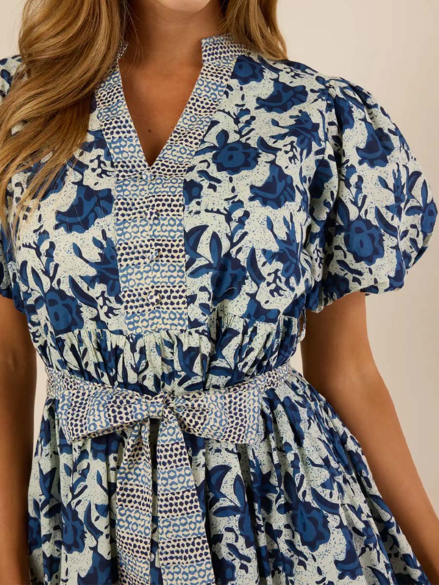 Floral Print V-neck Short Sleeve Belted Dress