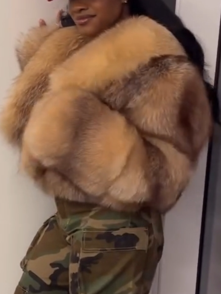 Fashionable Thickened Short Fur Coat