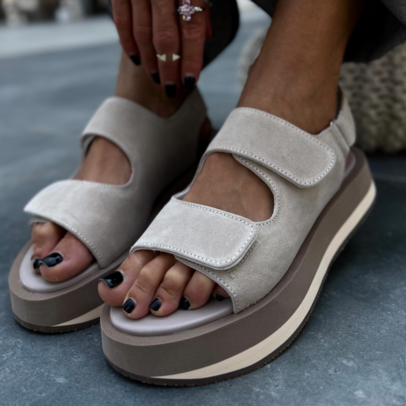 Women's Increased Height Casual Sandals