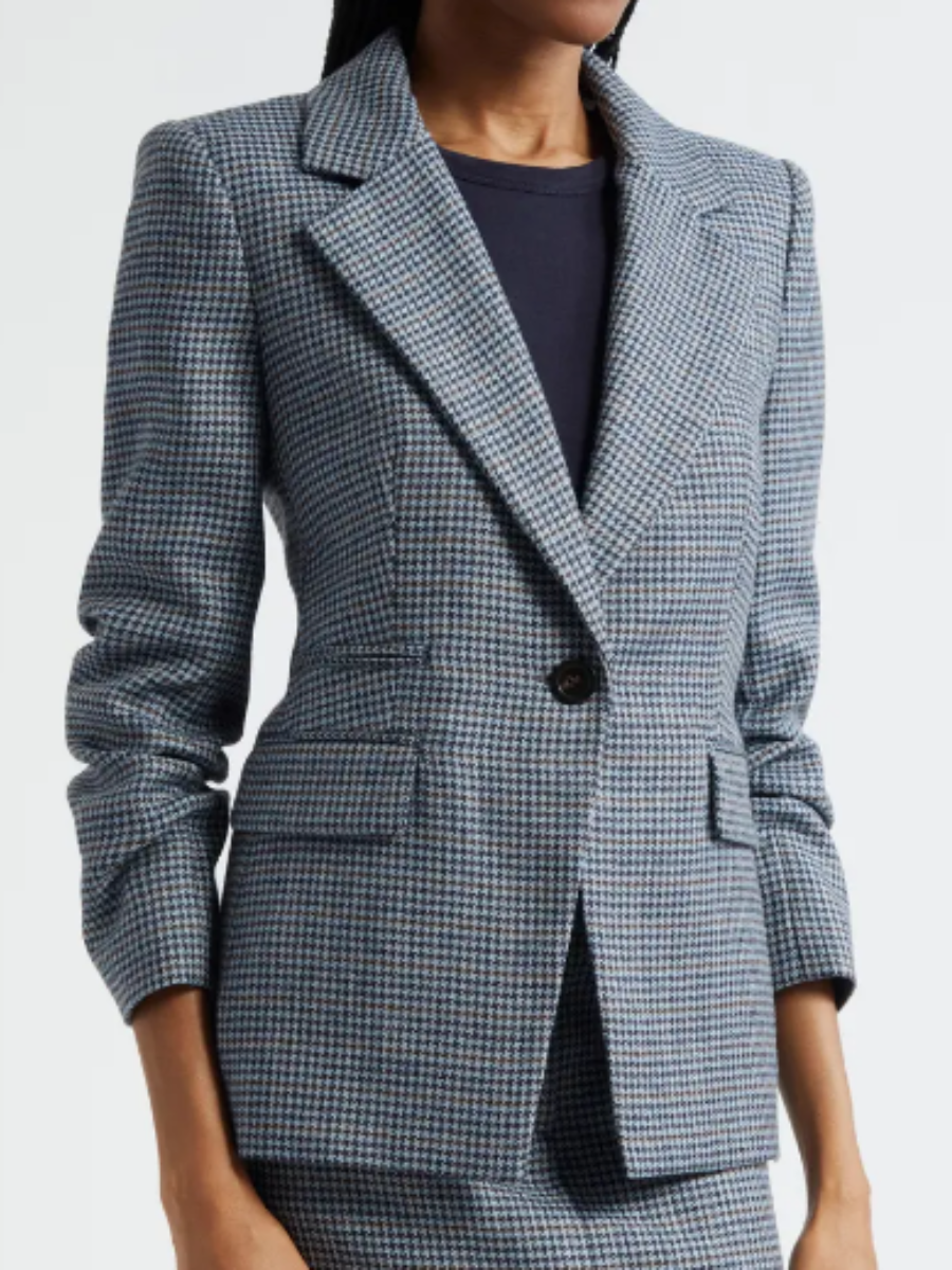 Chic Blazer With Removable Hoodie
