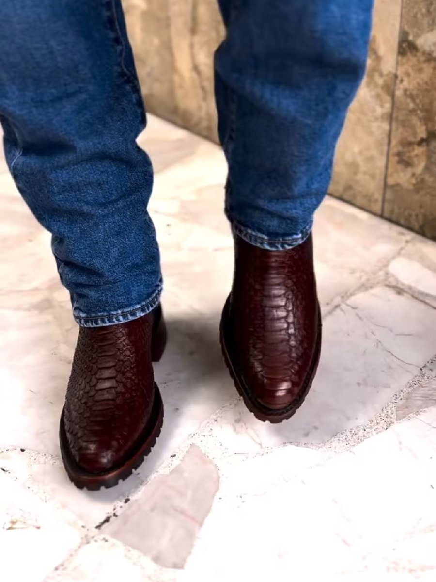 Handmade Cowboy Boots In Crocodile Skin