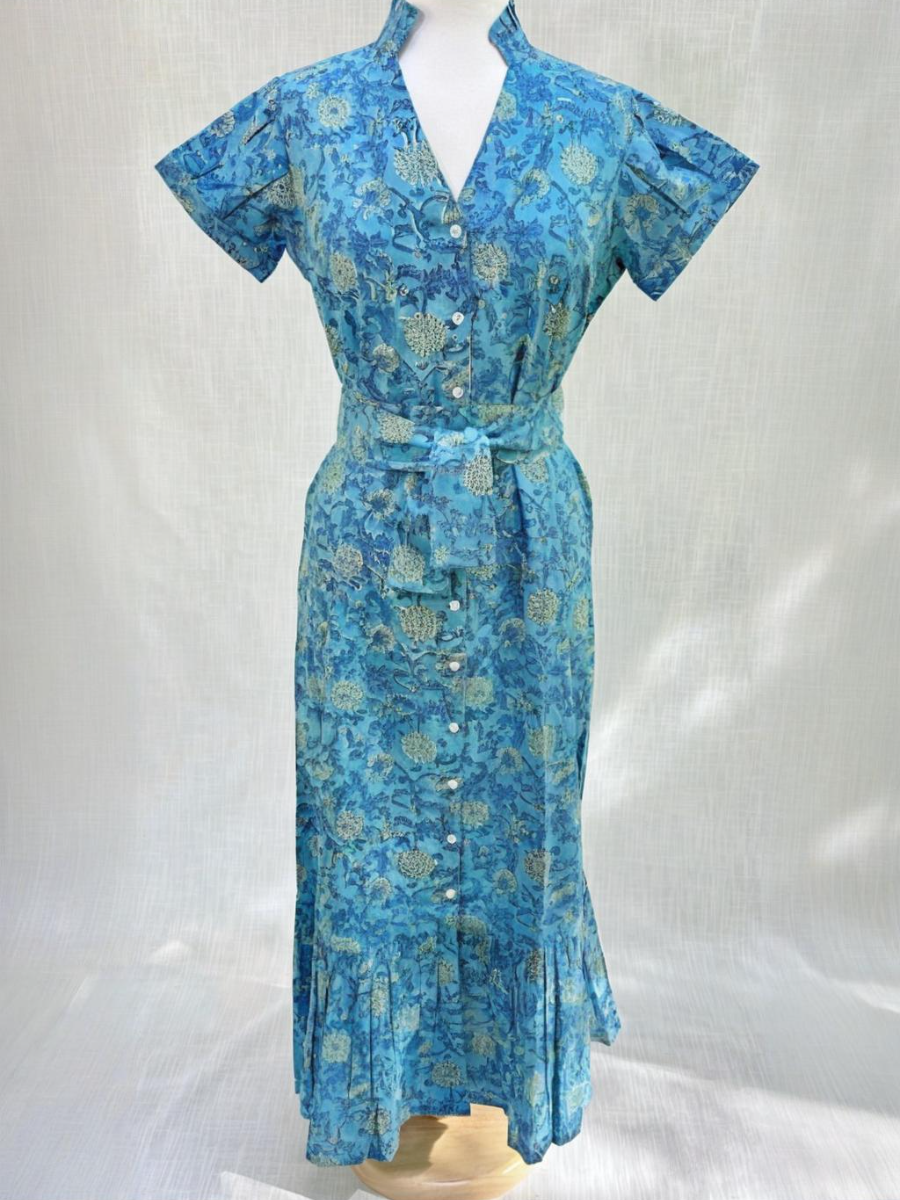 The Chic Floral Normal Dress