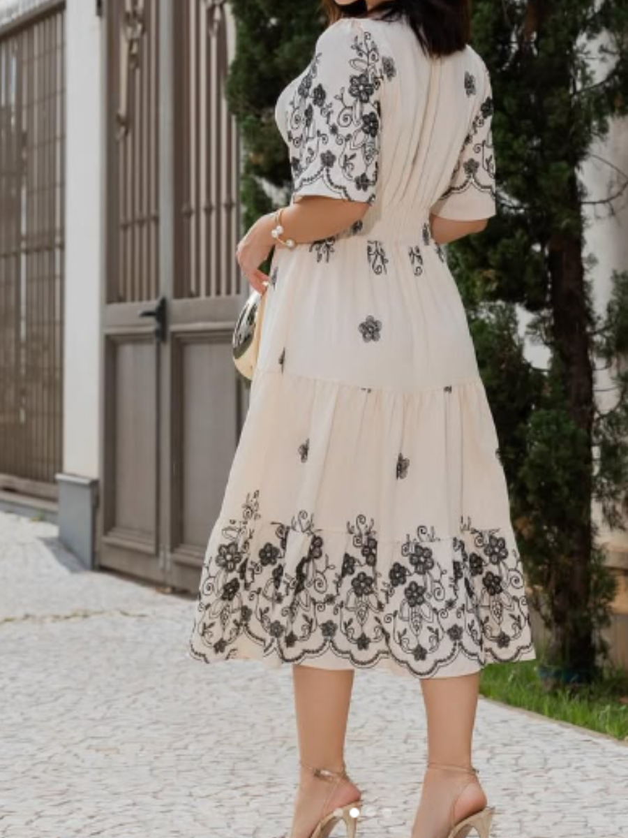 The Flower Chic Dress