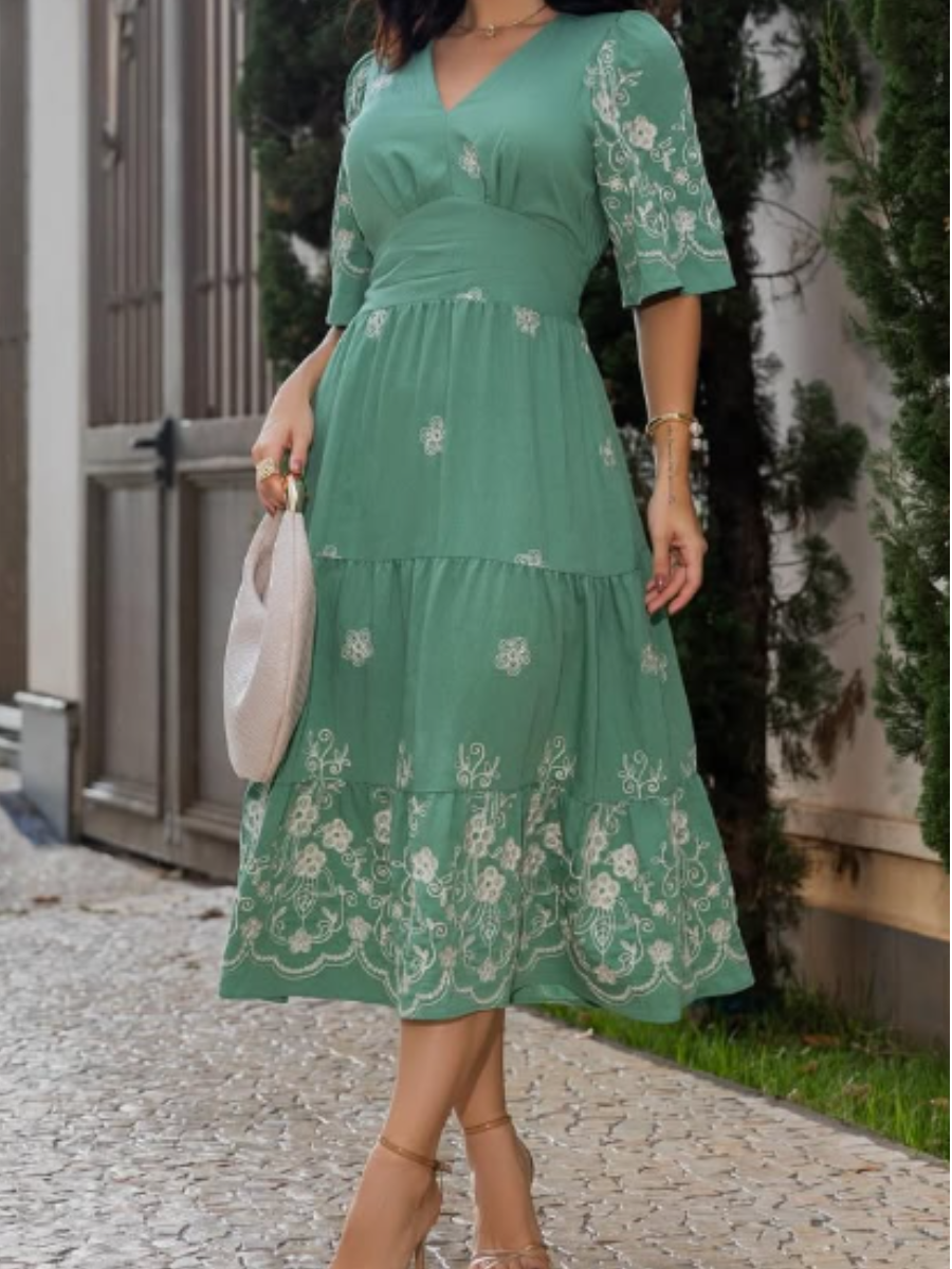 The Flower Chic Dress