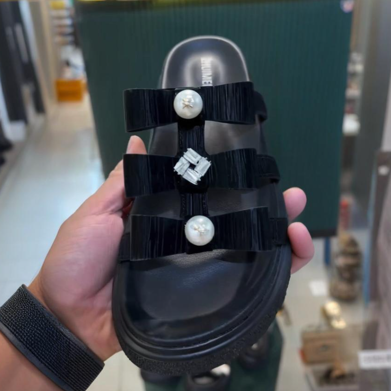 Fashion Height Increasing Sandals